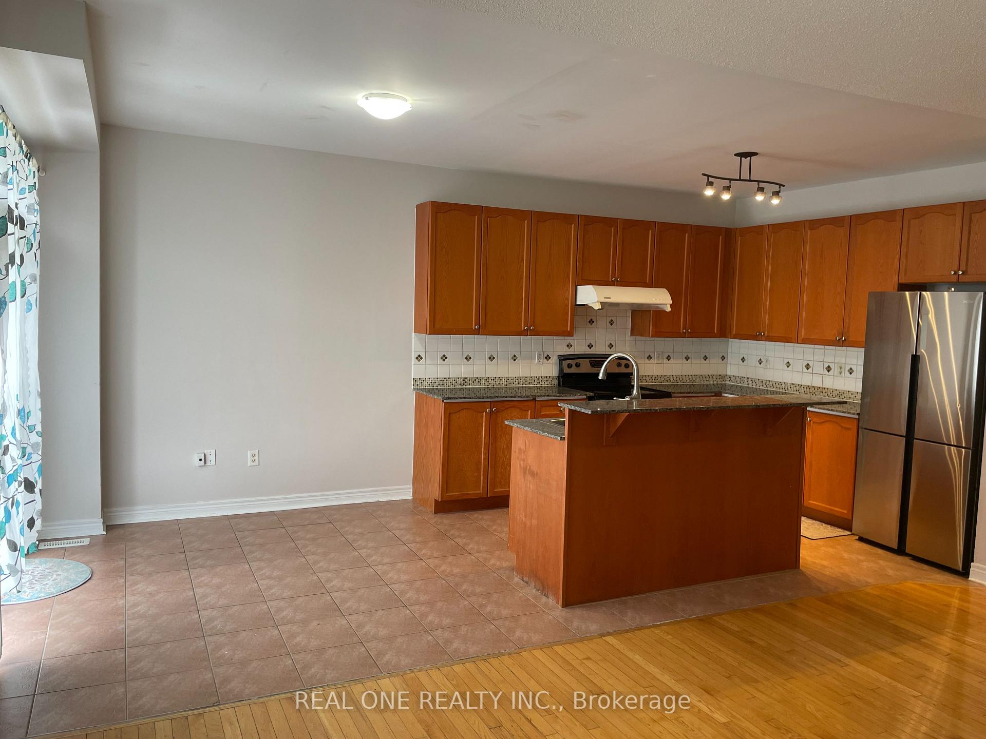 Photo 3 of 65 Tidewater Street, Markham, Wismer — HOMEH