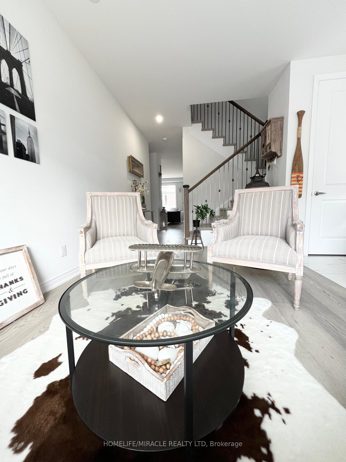 Photo 6 of 1017 Lockie Drive, Oshawa, Kedron — HOMEH