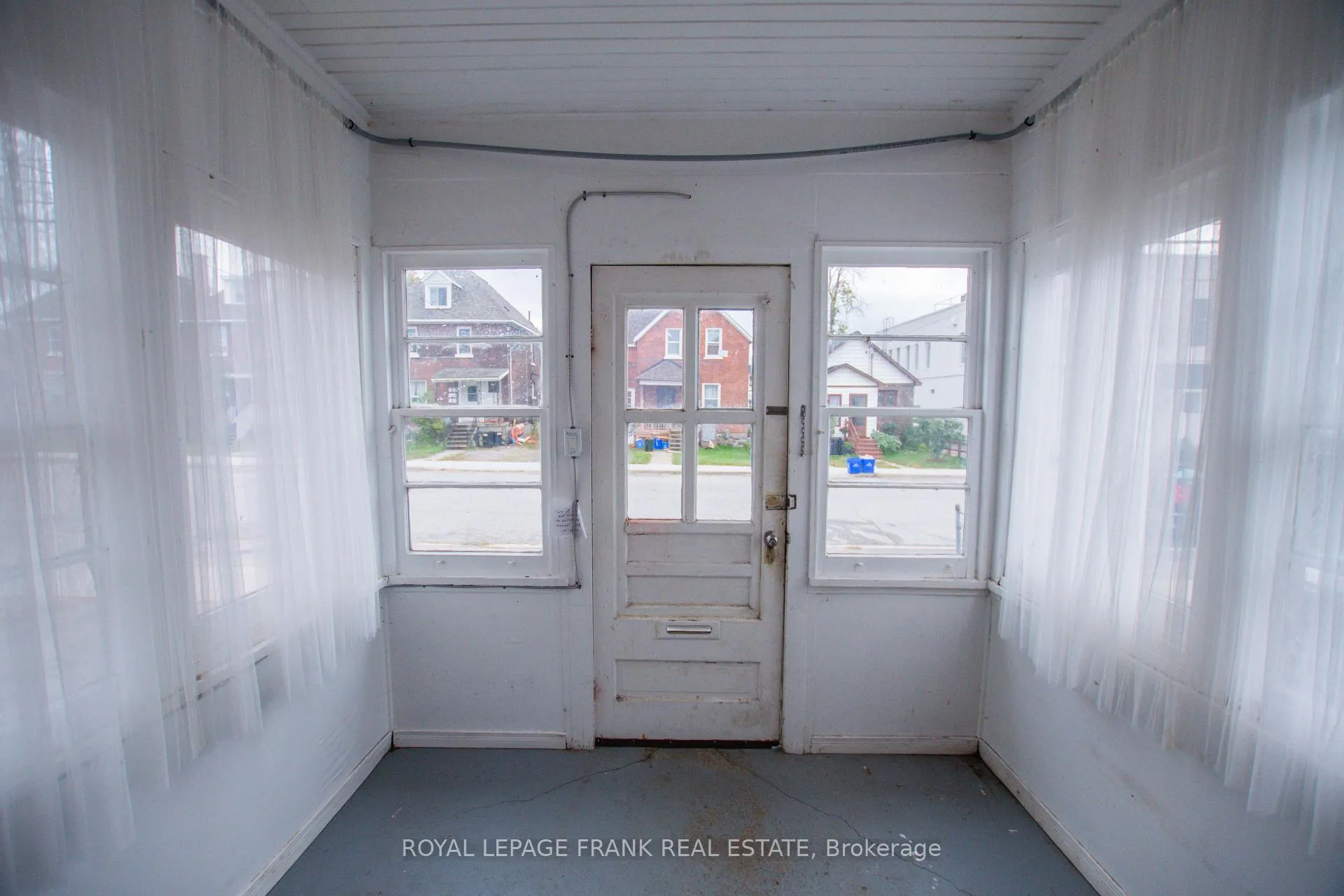 Photo 9 of 340 Regina Street, North Bay, Central — HOMEH
