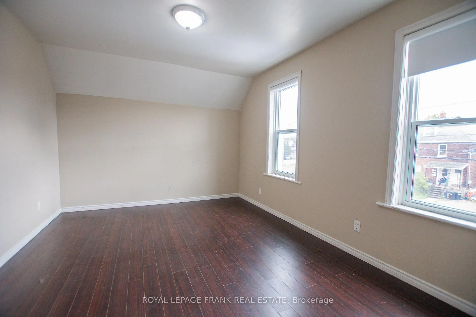 Photo 34 of 340 Regina Street, North Bay, Central — HOMEH