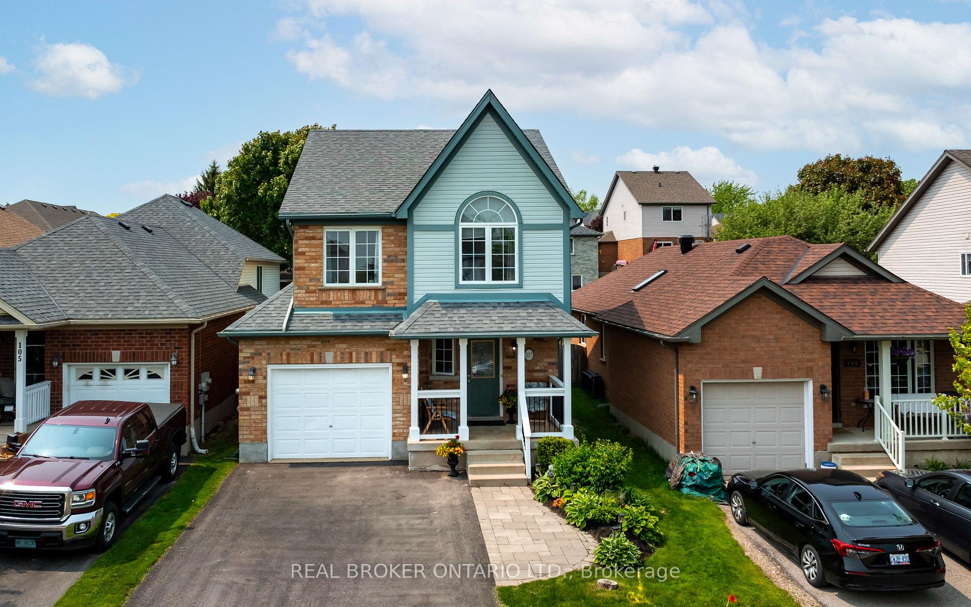 Photo 14 of 107 Glengarry Road, Orangeville — HOMEH