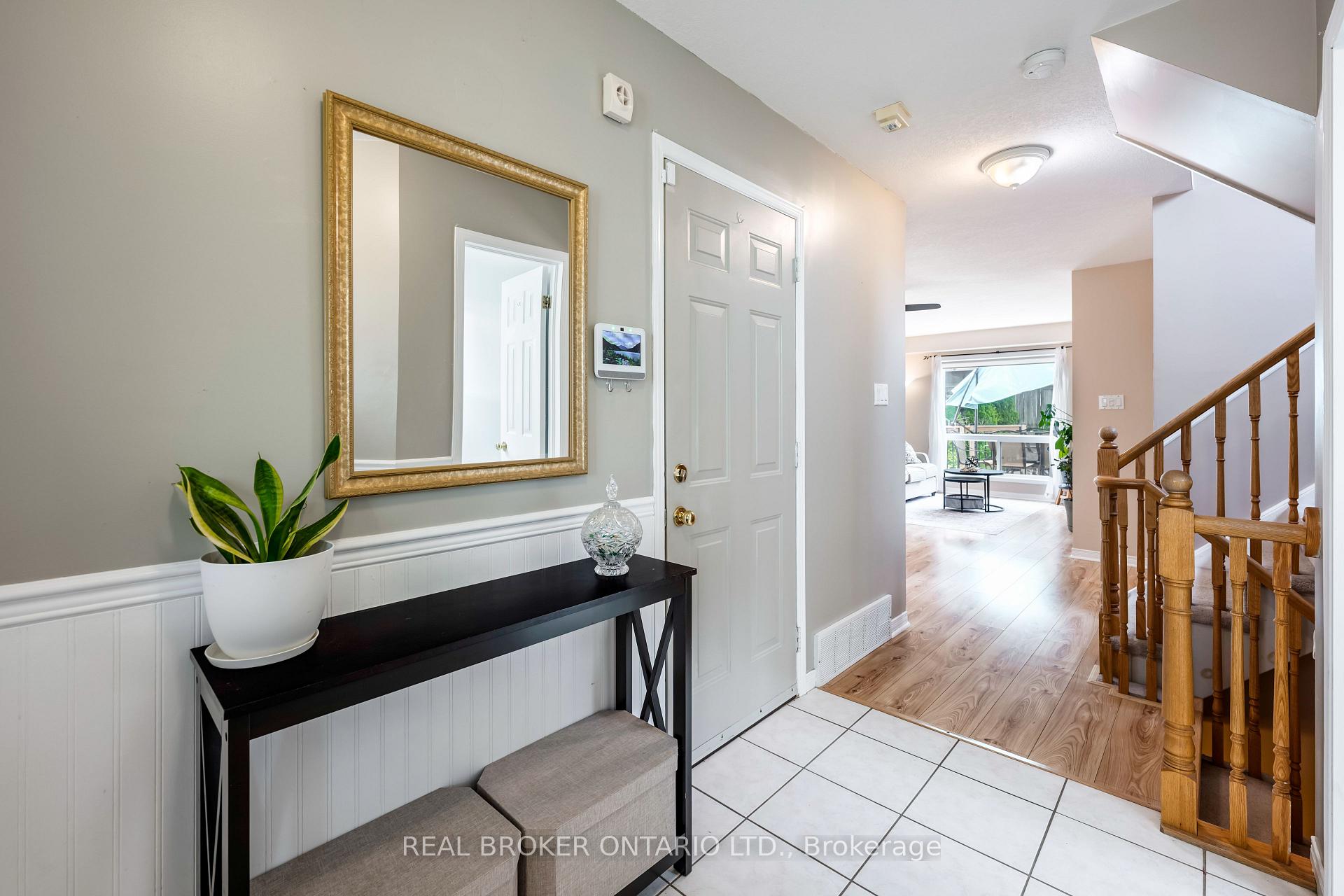 Photo 15 of 107 Glengarry Road, Orangeville — HOMEH