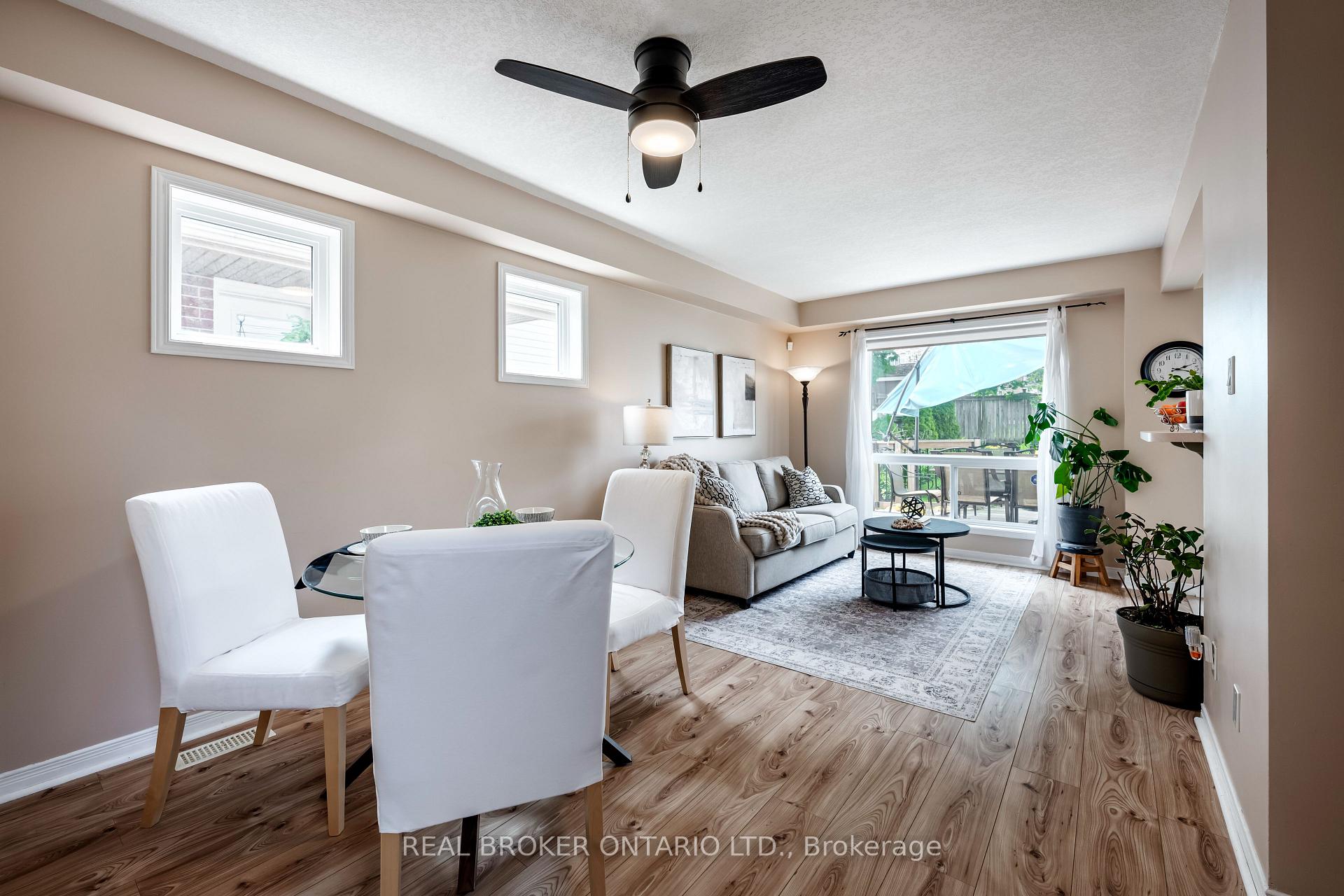 Photo 11 of 107 Glengarry Road, Orangeville — HOMEH