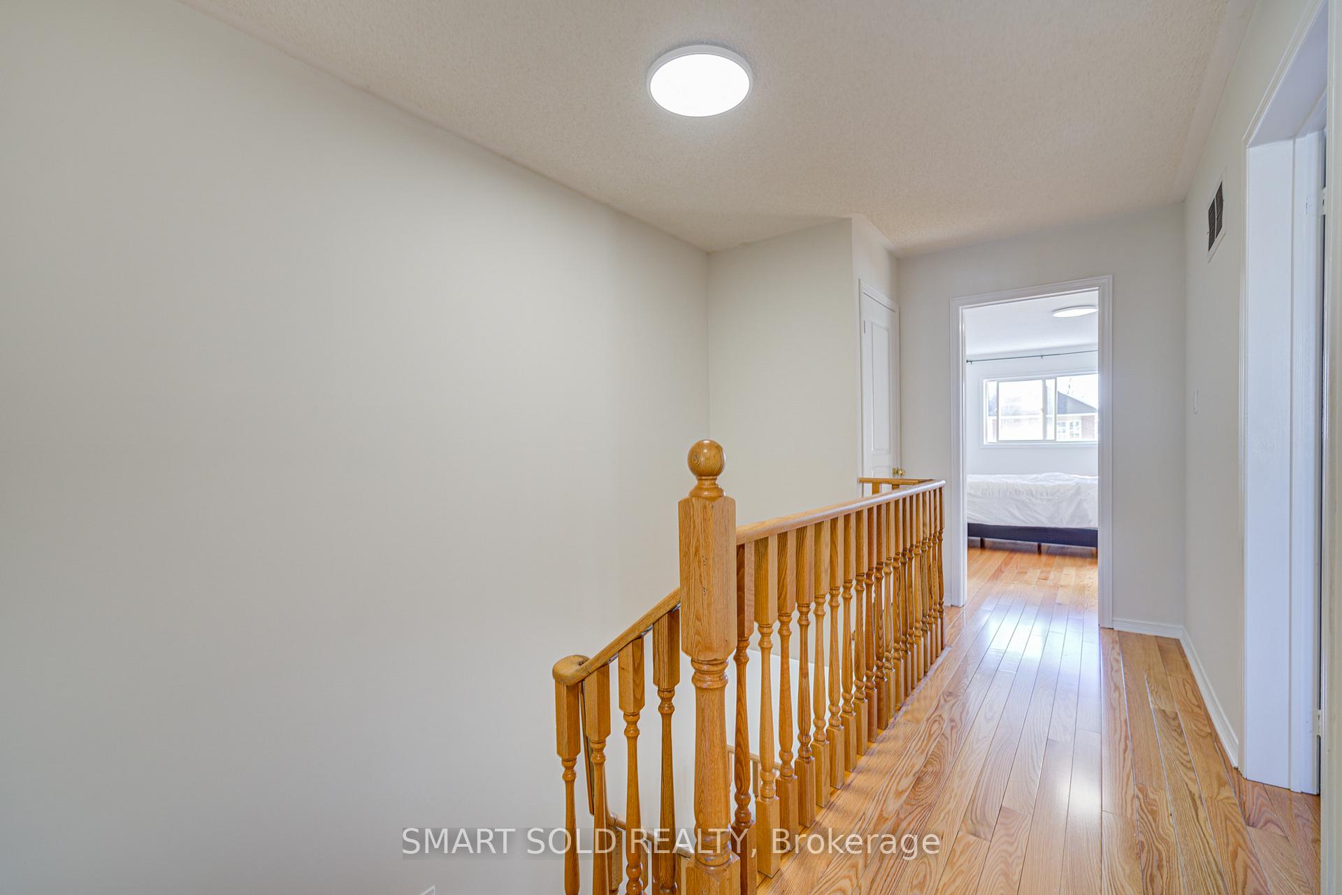 Photo 20 of 109 Warren Bradley Street, Markham, Berczy — HOMEH