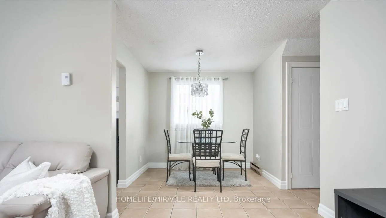 Photo 7 of 44 Glovers Road, Oshawa, Samac — HOMEH