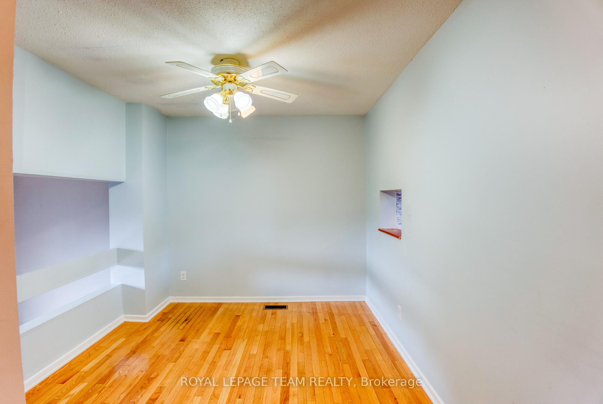 Photo 7 of 1094 Grenoble Crescent, Ottawa, Orleans Wood — HOMEH