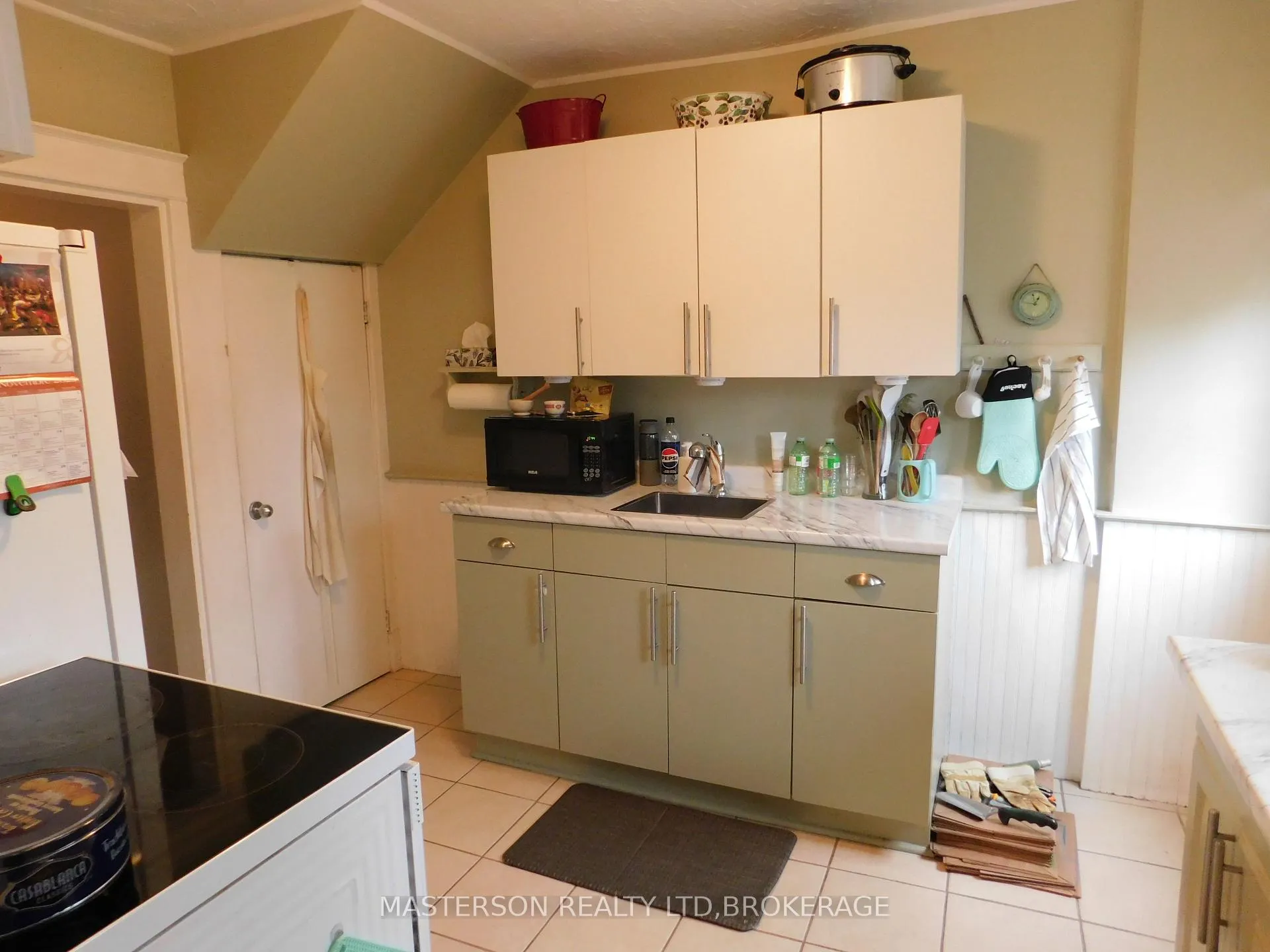 Photo 8 of 4627 Jepson Street, Niagara Falls, Downtown — HOMEH