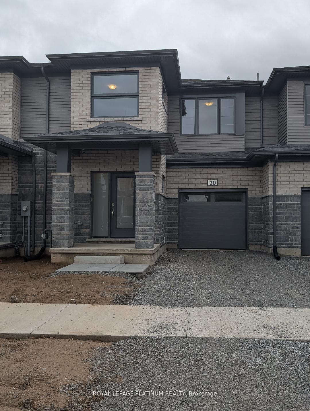 Photo 1 of 30 Samuel Avenue, Pelham, Fonthill — HOMEH