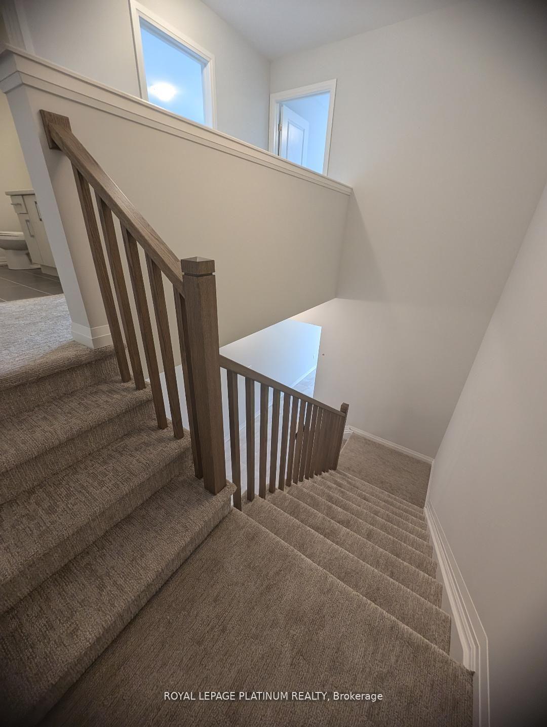 Photo 4 of 30 Samuel Avenue, Pelham, Fonthill — HOMEH