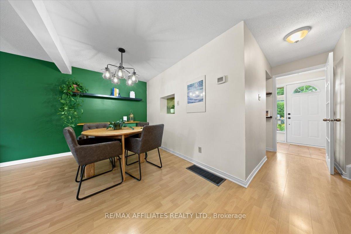 Photo 10 of 1150 Grenoble Crescent, Ottawa, Orleans Wood — HOMEH