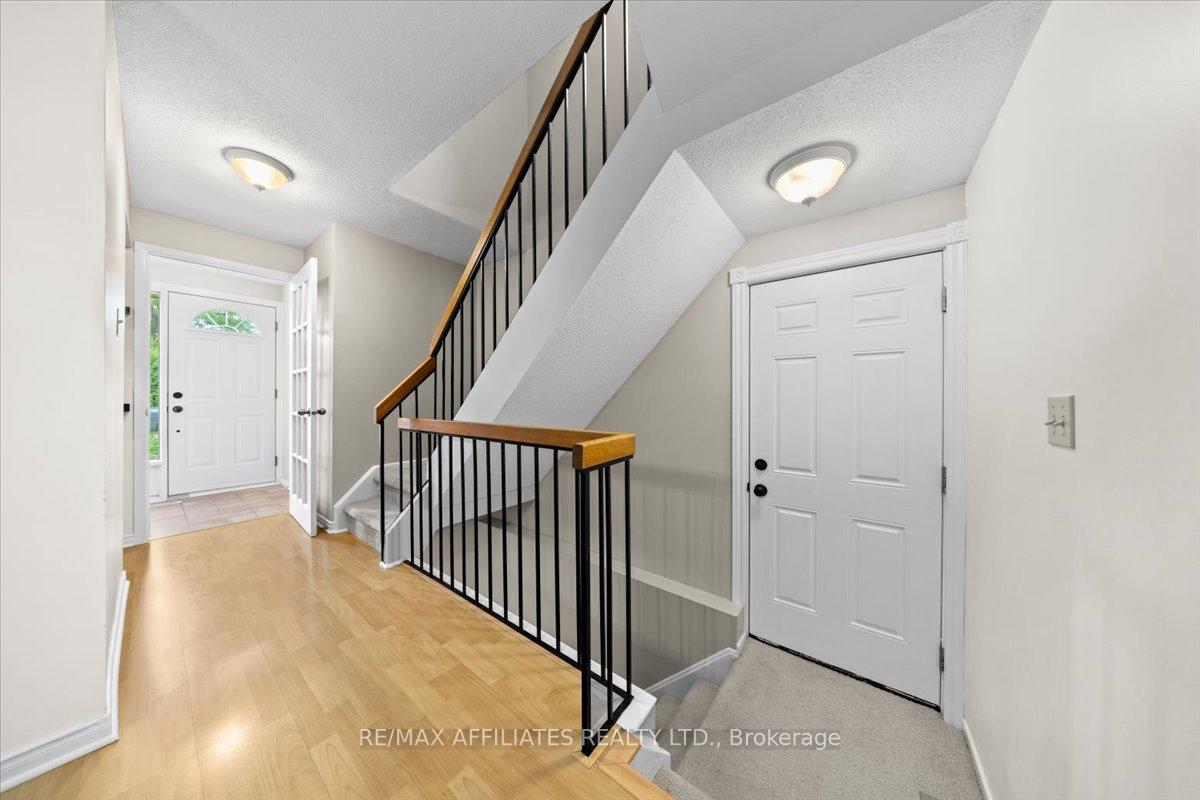 Photo 20 of 1150 Grenoble Crescent, Ottawa, Orleans Wood — HOMEH