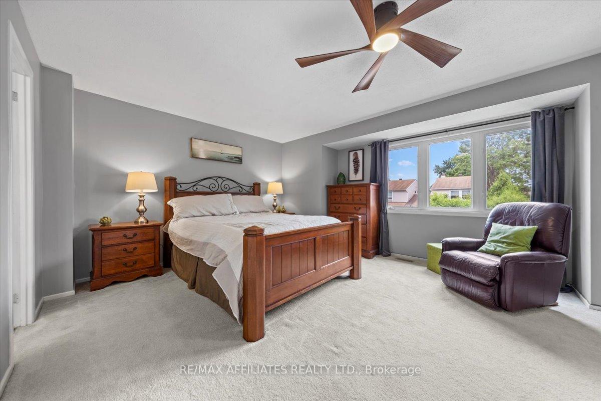 Photo 22 of 1150 Grenoble Crescent, Ottawa, Orleans Wood — HOMEH