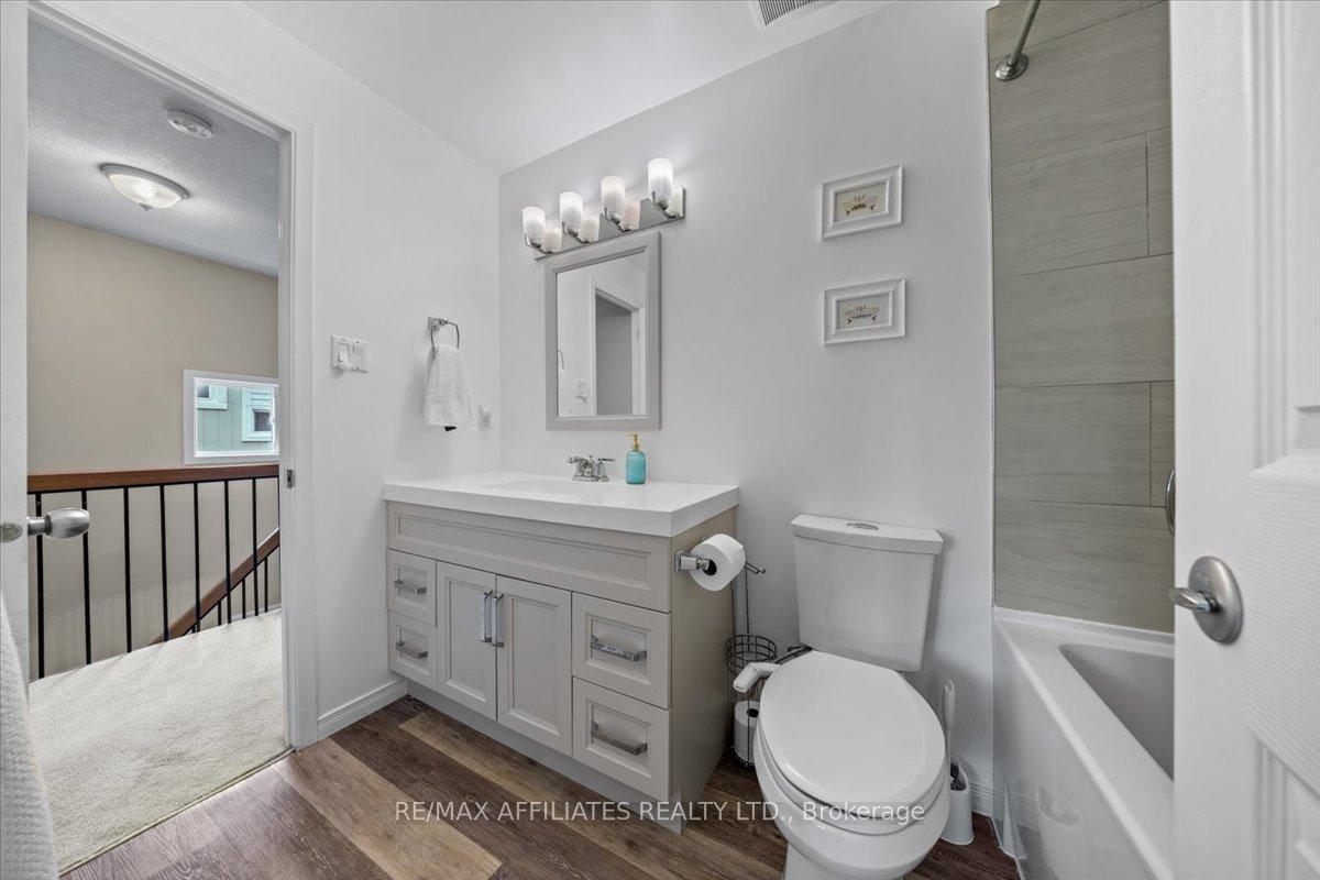 Photo 25 of 1150 Grenoble Crescent, Ottawa, Orleans Wood — HOMEH