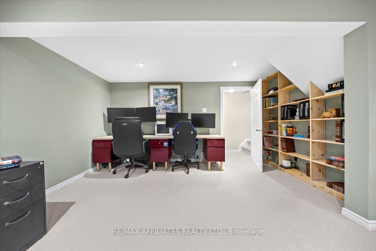 Photo 30 of 1150 Grenoble Crescent, Ottawa, Orleans Wood — HOMEH