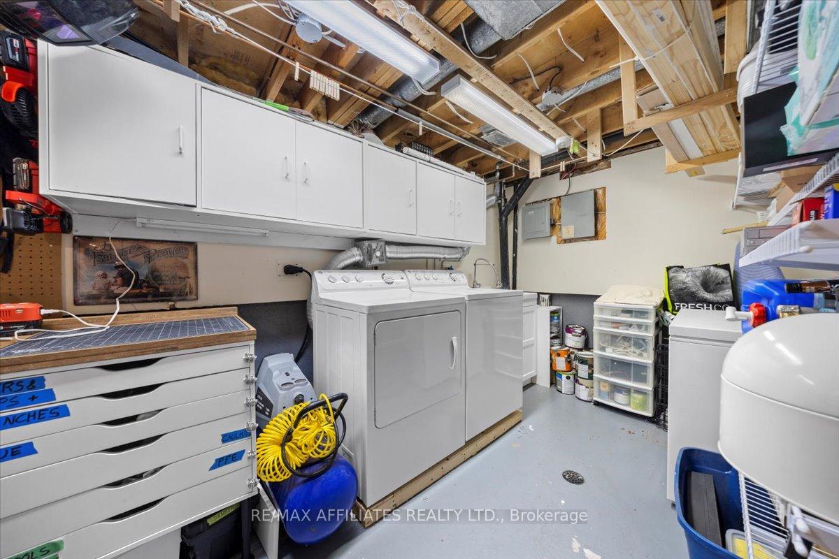 Photo 33 of 1150 Grenoble Crescent, Ottawa, Orleans Wood — HOMEH