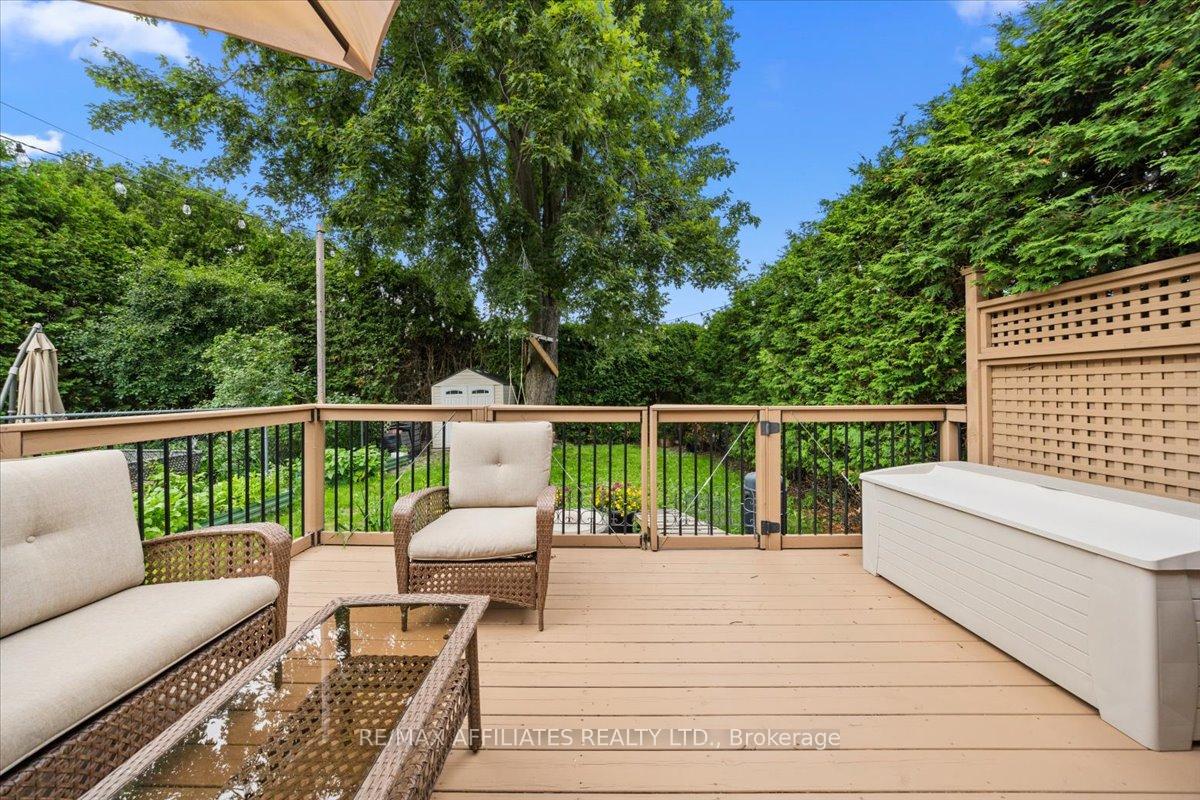Photo 34 of 1150 Grenoble Crescent, Ottawa, Orleans Wood — HOMEH
