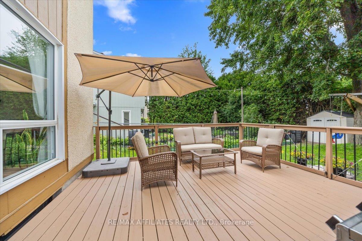 Photo 35 of 1150 Grenoble Crescent, Ottawa, Orleans Wood — HOMEH