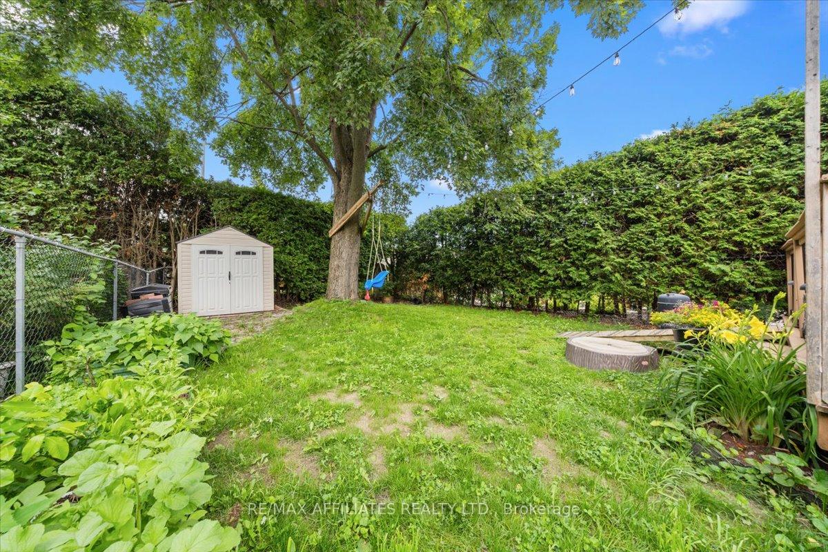 Photo 37 of 1150 Grenoble Crescent, Ottawa, Orleans Wood — HOMEH