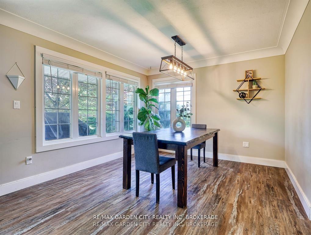 Photo 12 of 1519 Effingham Street, Pelham, Fonthill — HOMEH