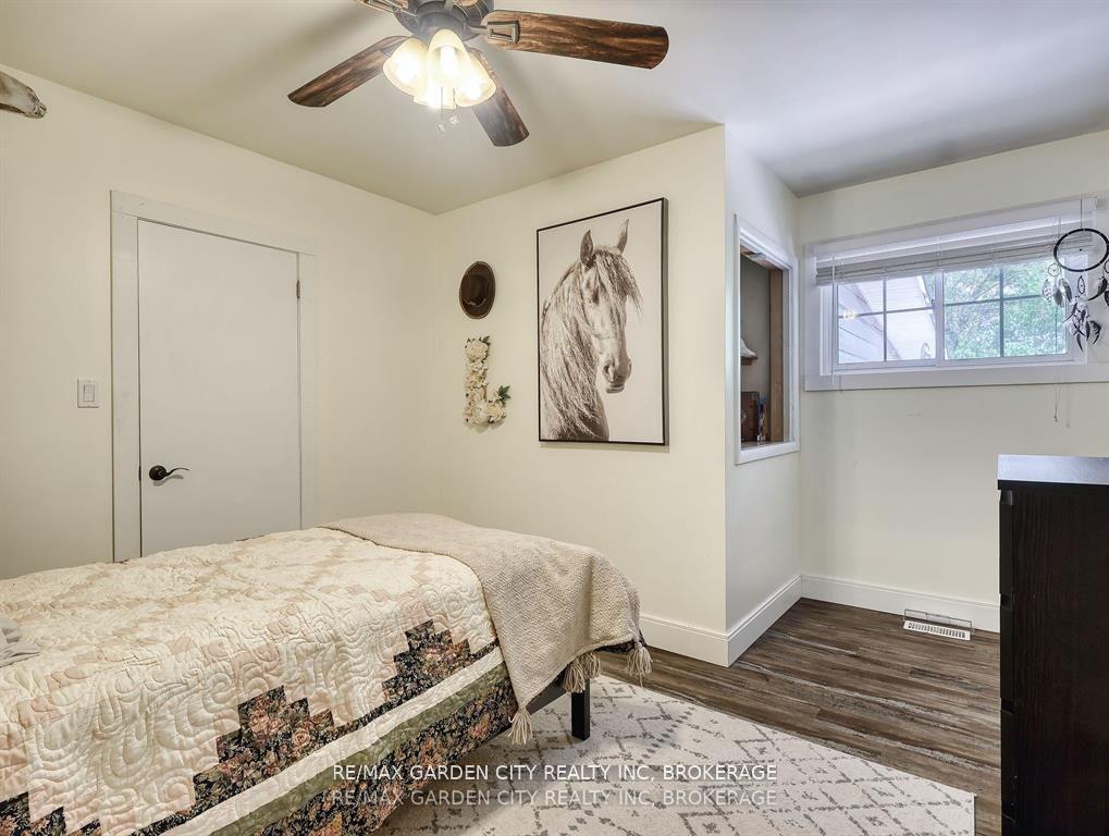 Photo 17 of 1519 Effingham Street, Pelham, Fonthill — HOMEH