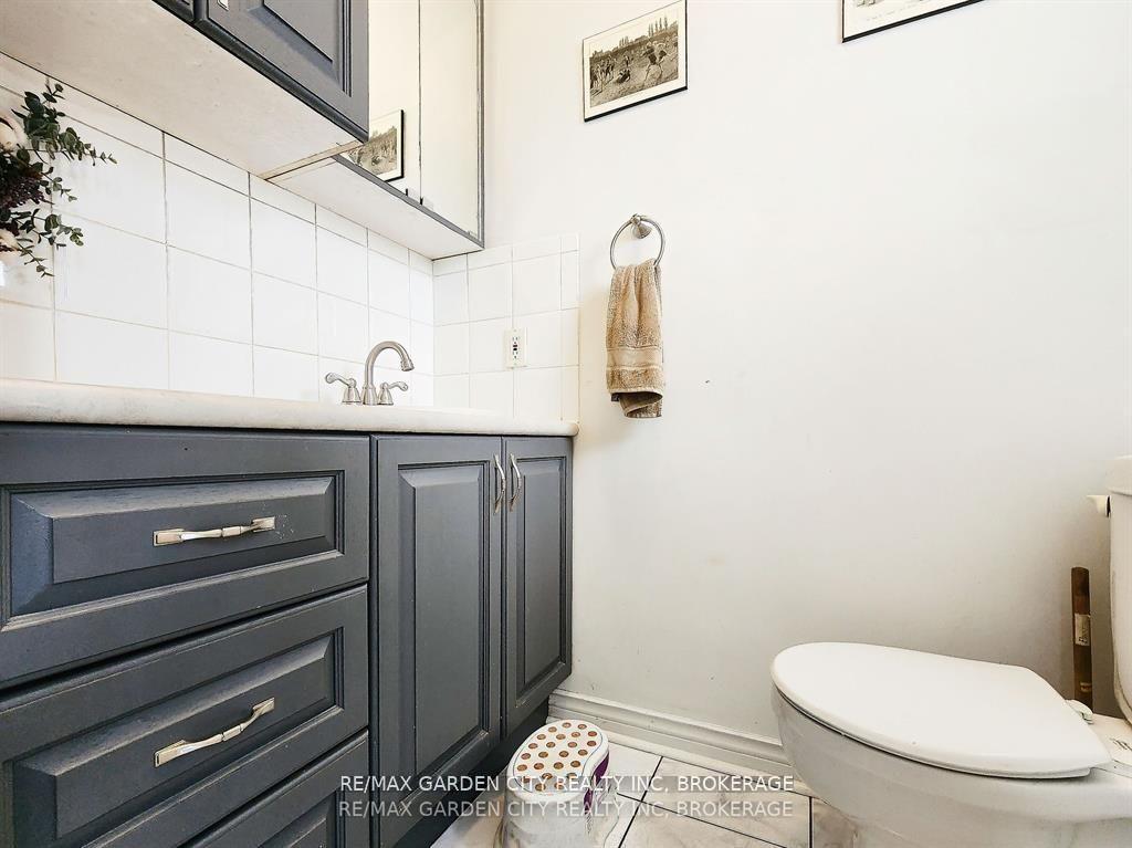 Photo 25 of 1519 Effingham Street, Pelham, Fonthill — HOMEH