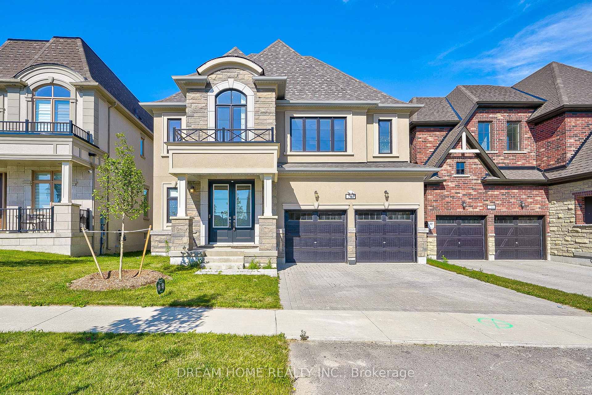 Photo 2 of 214 Yorkton Boulevard, Markham, Angus Glen — HOMEH