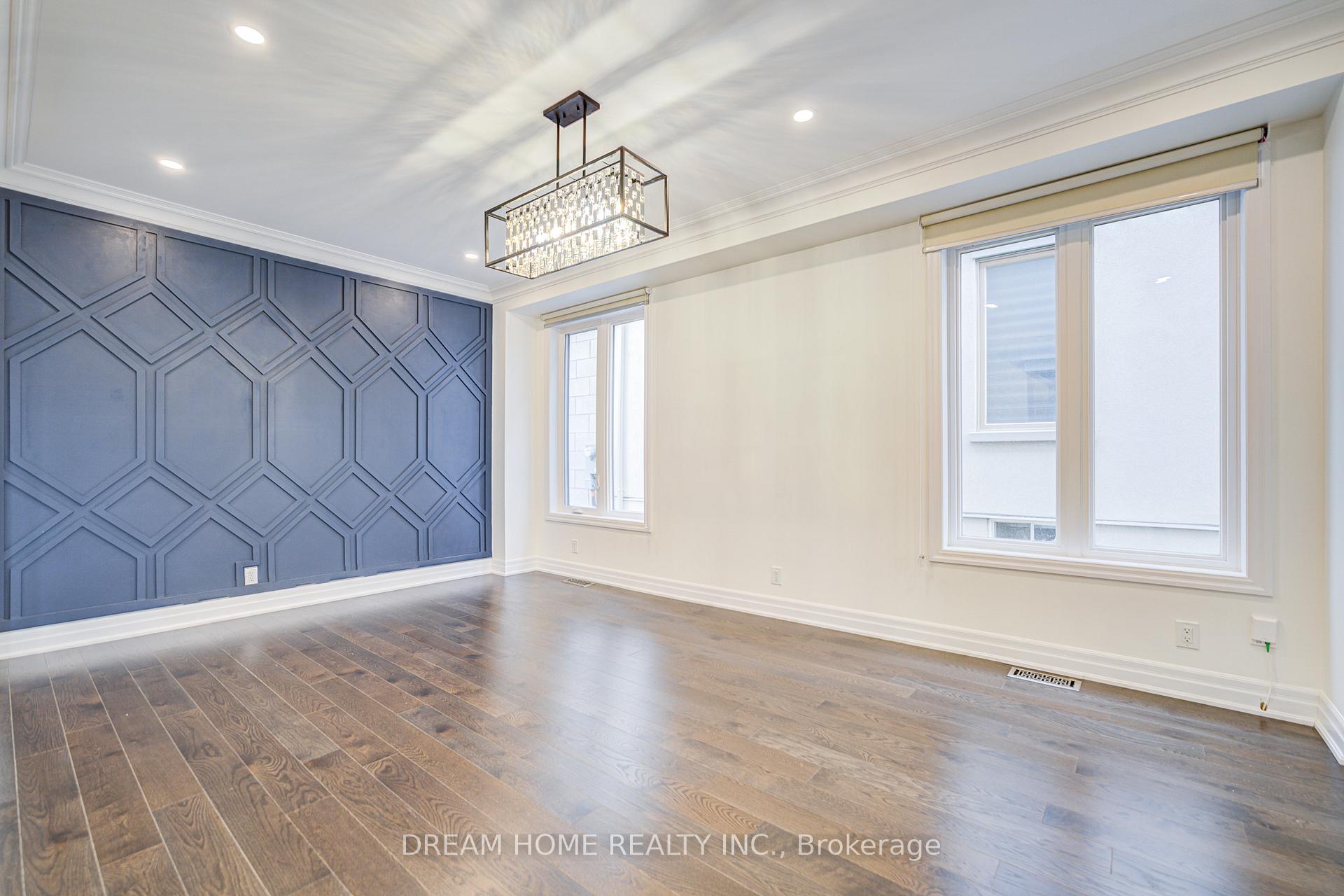 Photo 9 of 214 Yorkton Boulevard, Markham, Angus Glen — HOMEH