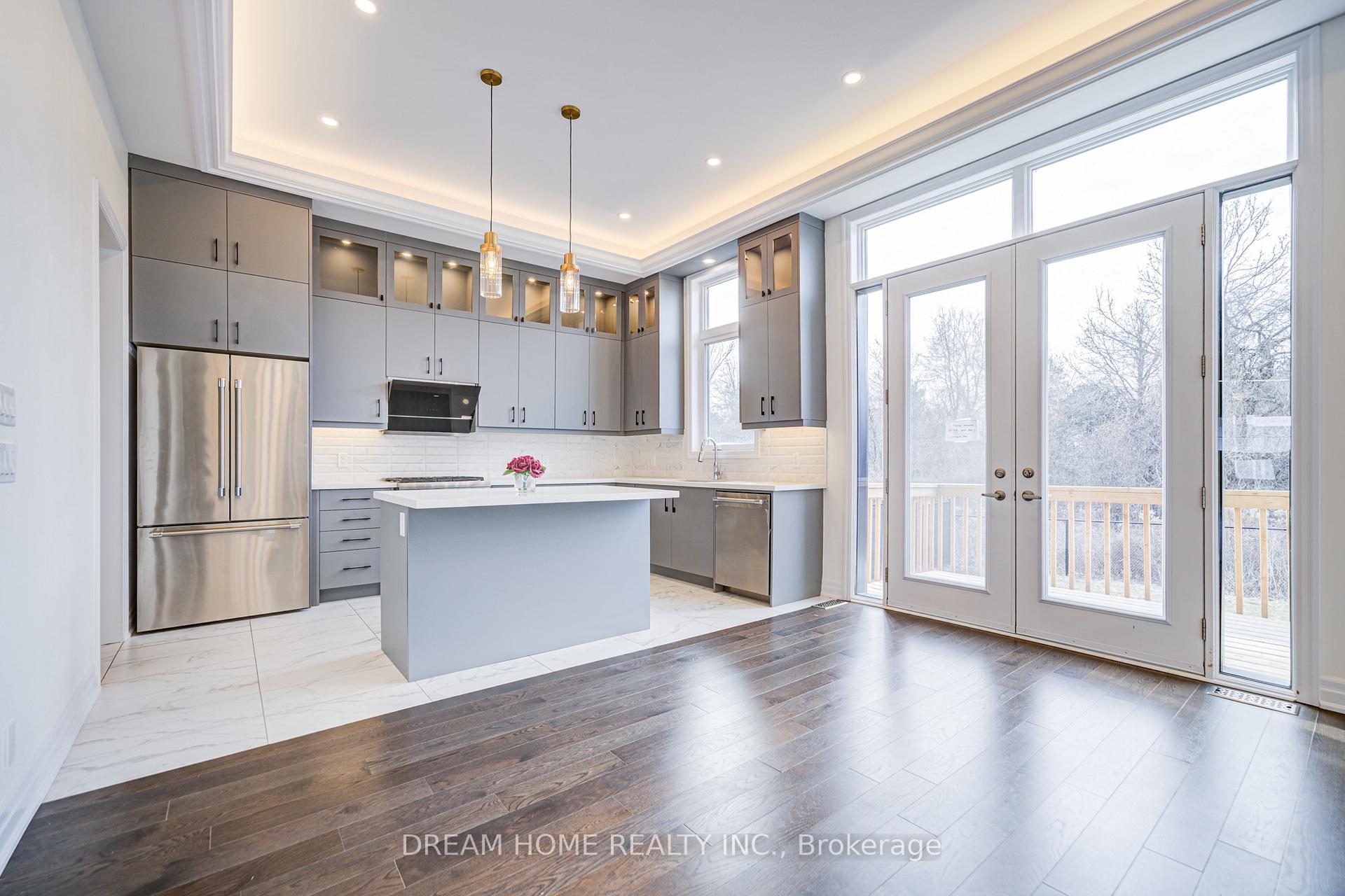 Photo 15 of 214 Yorkton Boulevard, Markham, Angus Glen — HOMEH
