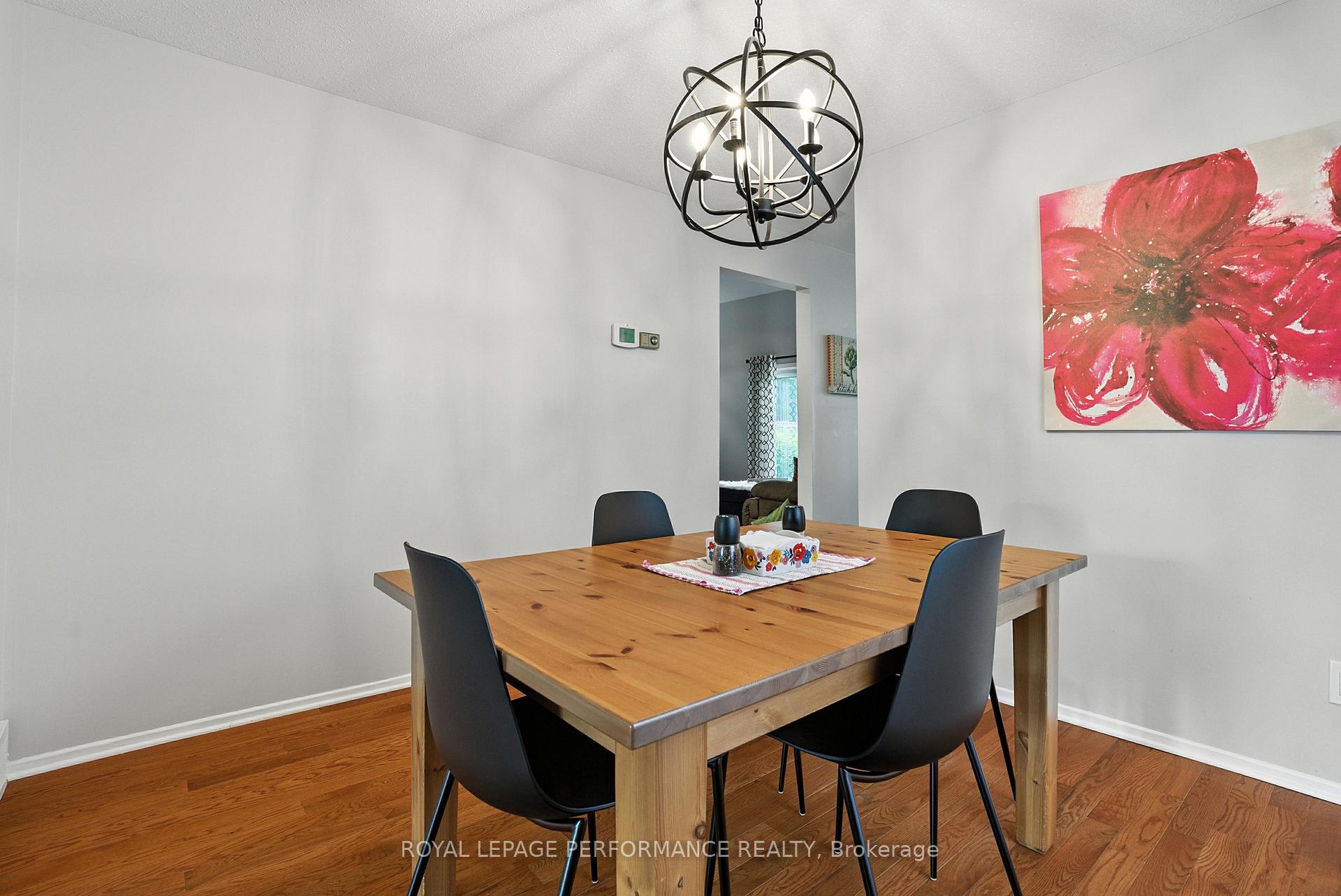 Photo 9 of 1072 St Germain Crescent, Ottawa, Convent Glen North — HOMEH