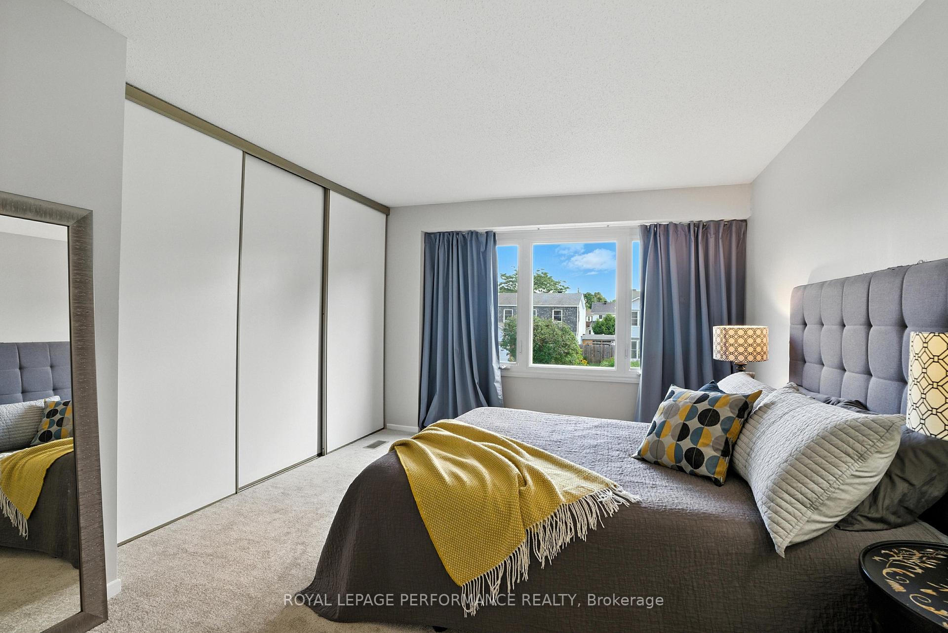 Photo 25 of 1072 St Germain Crescent, Ottawa, Convent Glen North — HOMEH