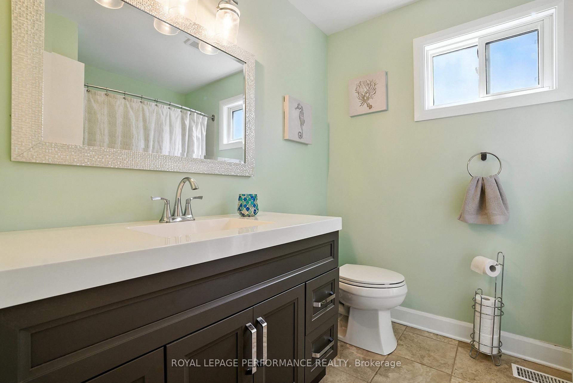 Photo 26 of 1072 St Germain Crescent, Ottawa, Convent Glen North — HOMEH
