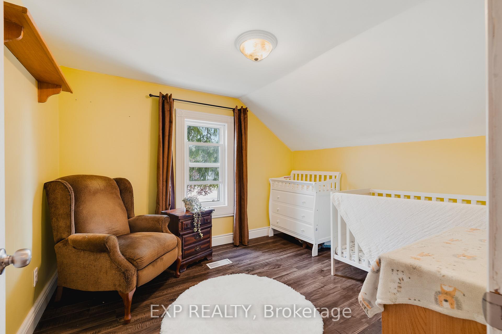 Photo 14 of 275 Clayton Street E, North Perth, Listowel — HOMEH