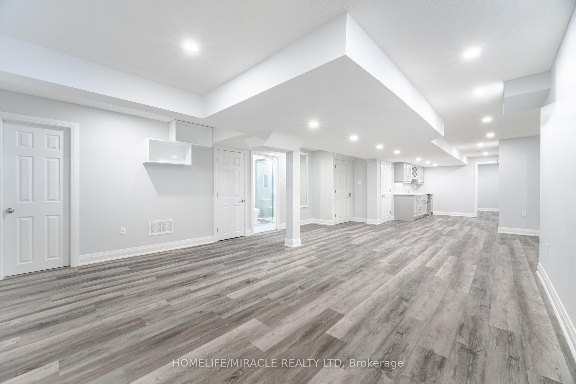 Photo 14 of 16 Mclaughlin Ave Bsmt, Milton, Willmott — HOMEH