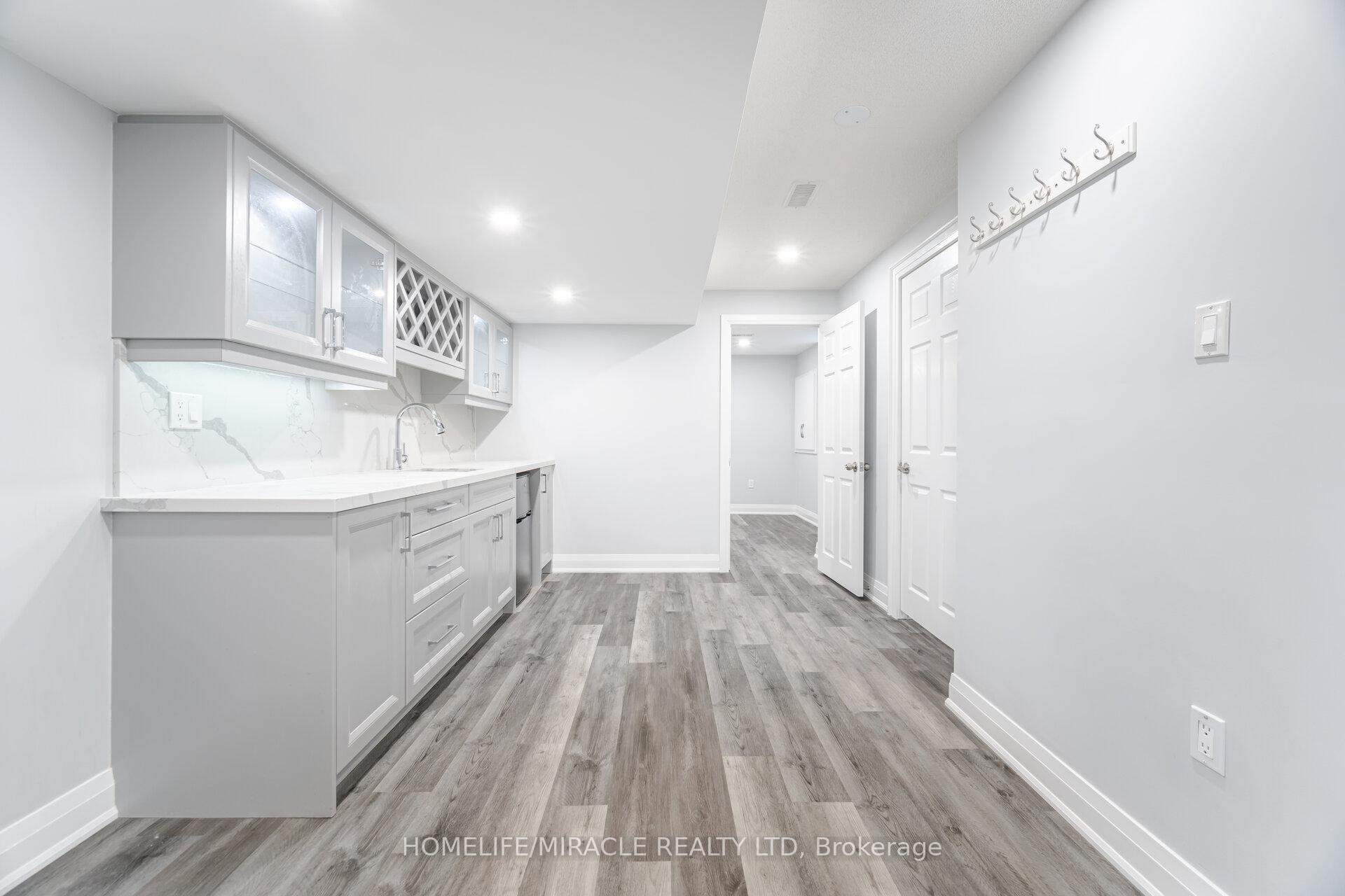 Photo 15 of 16 Mclaughlin Ave Bsmt, Milton, Willmott — HOMEH