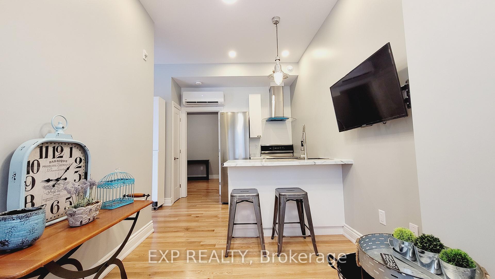 Photo 2 of Unit 101, 157-159 James Street, Ottawa, Ottawa Centre — HOMEH