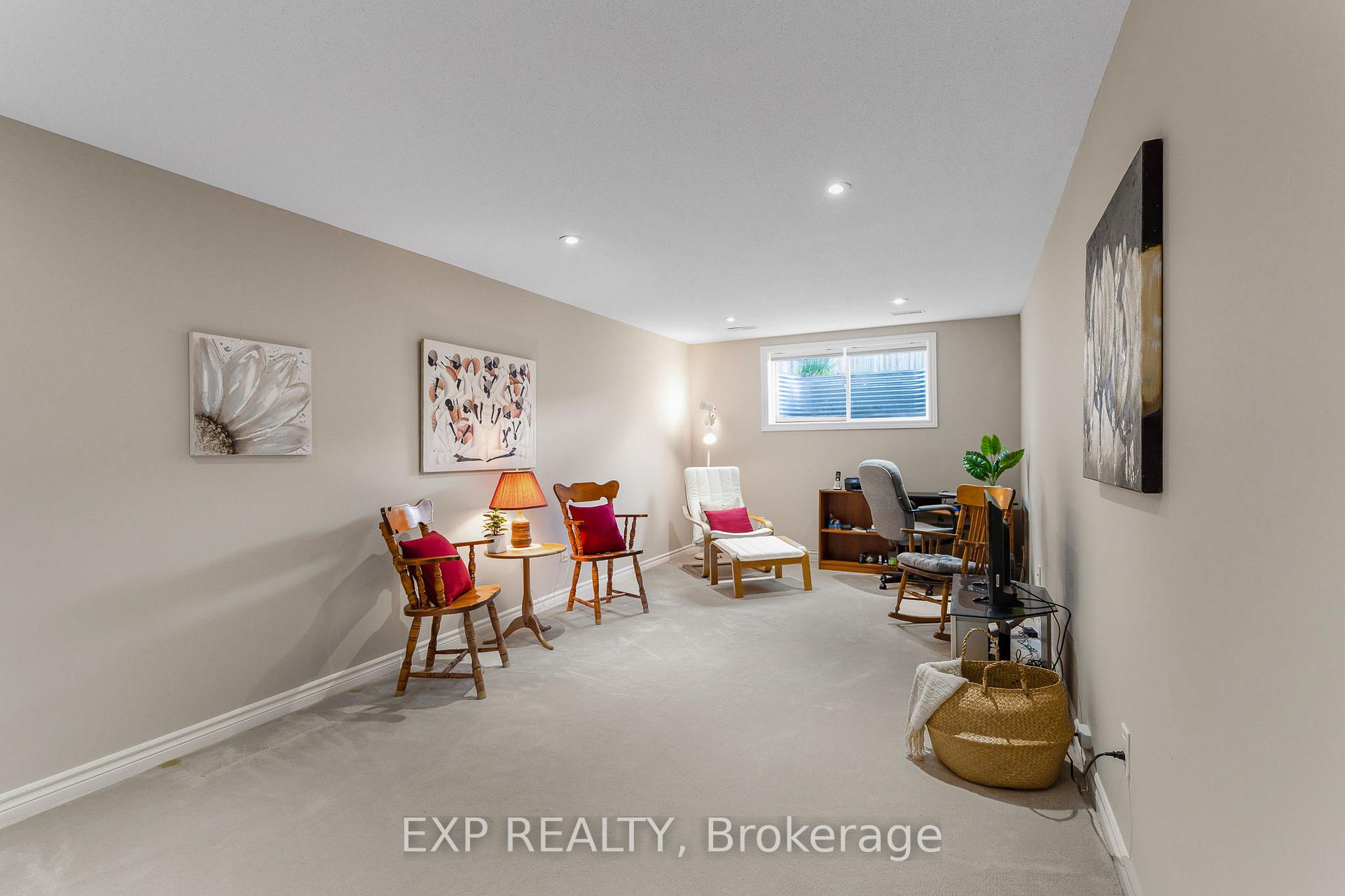 Photo 25 of 326 Trailsedge Way, Ottawa, Mer Bleue/Bradley Estates/Anderson Park — HOMEH