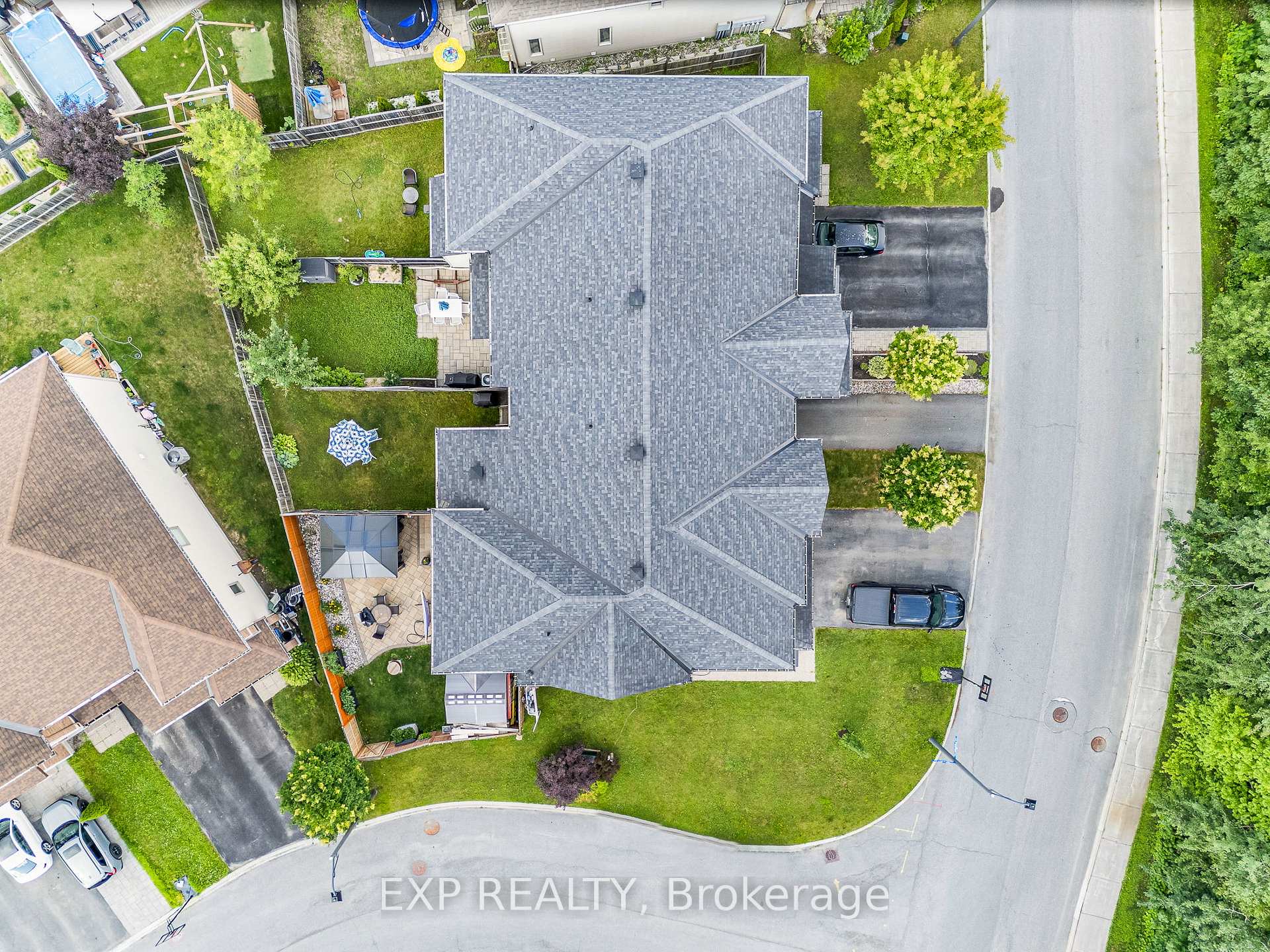 Photo 32 of 326 Trailsedge Way, Ottawa, Mer Bleue/Bradley Estates/Anderson Park — HOMEH