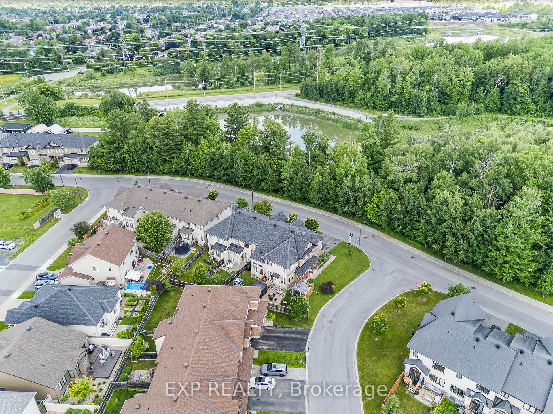 Photo 34 of 326 Trailsedge Way, Ottawa, Mer Bleue/Bradley Estates/Anderson Park — HOMEH