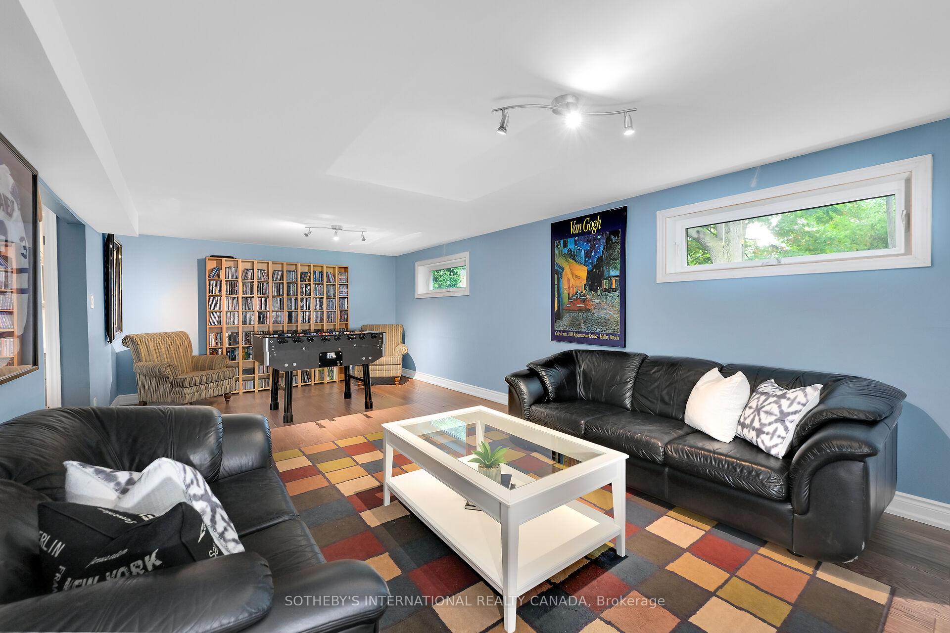 Photo 33 of 1563 Robillard Road, Mississauga, Clarkson — HOMEH