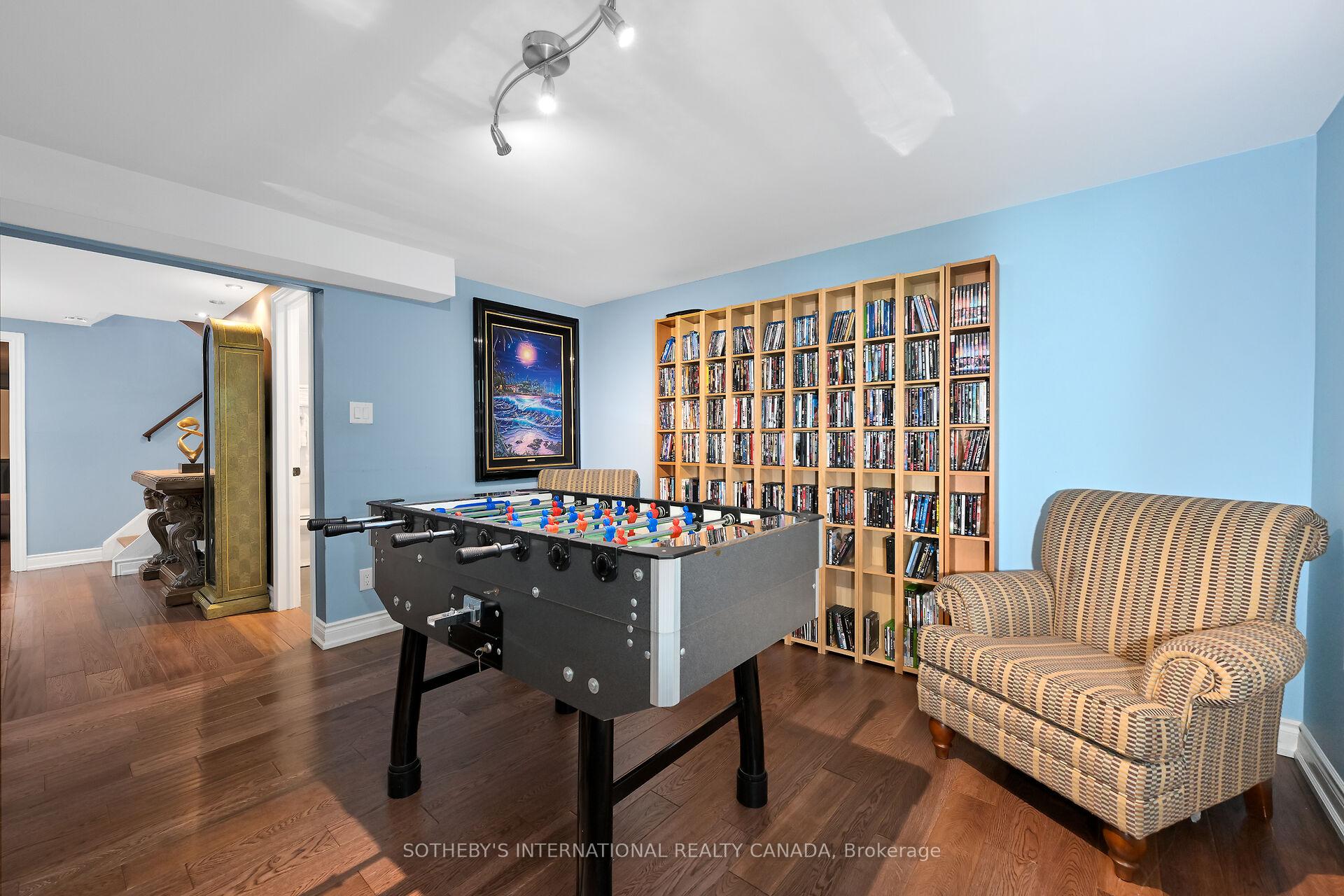 Photo 34 of 1563 Robillard Road, Mississauga, Clarkson — HOMEH
