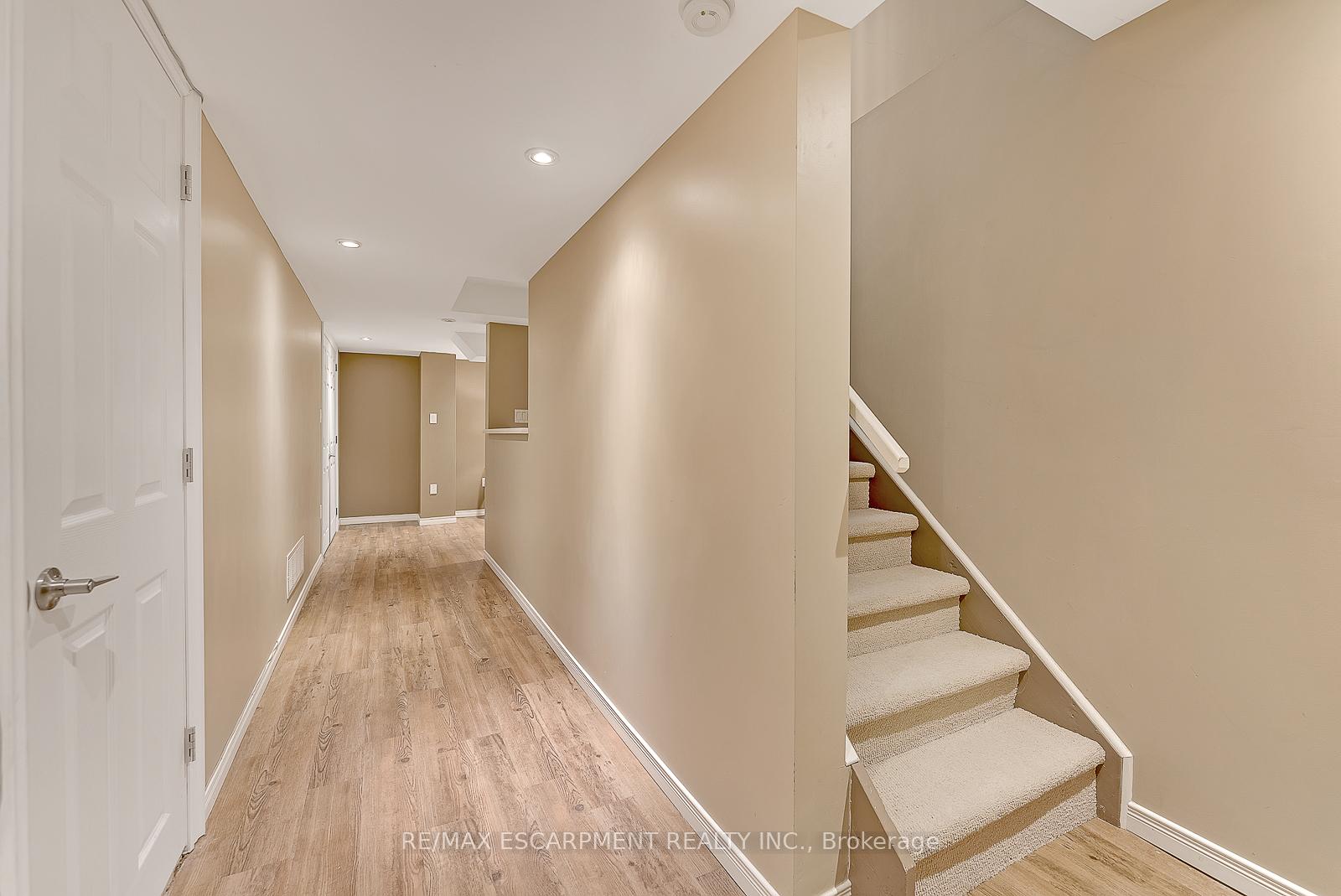 Photo 16 of 1749 Samuelson Circle, Mississauga, Meadowvale Village — HOMEH