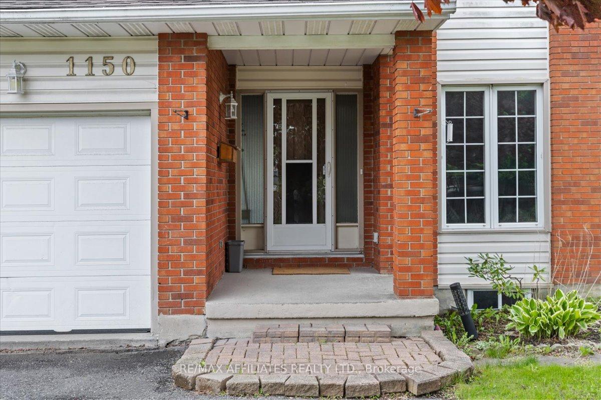 Photo 2 of 1150 Ste Agathe Park, Ottawa, Convent Glen North — HOMEH