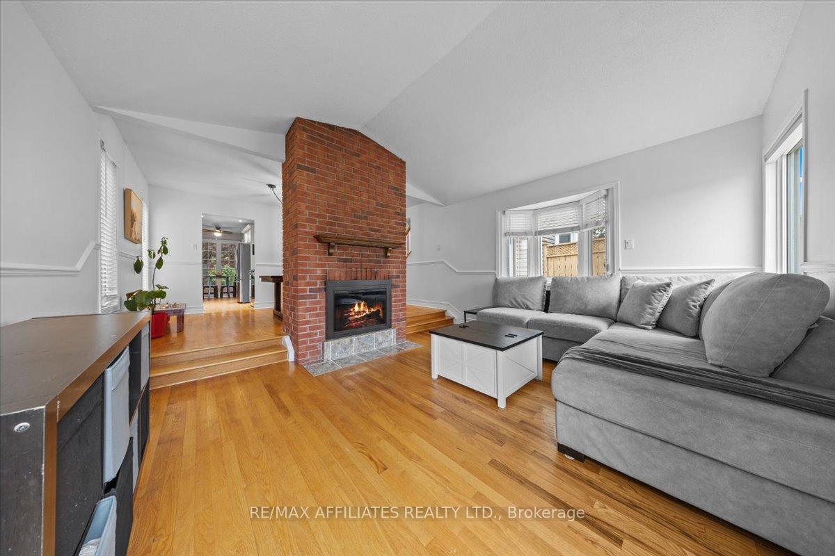 Photo 11 of 1150 Ste Agathe Park, Ottawa, Convent Glen North — HOMEH
