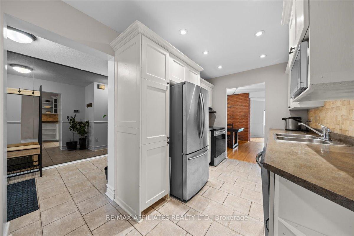 Photo 13 of 1150 Ste Agathe Park, Ottawa, Convent Glen North — HOMEH