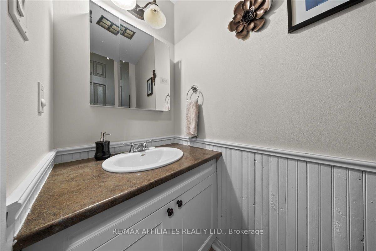 Photo 28 of 1150 Ste Agathe Park, Ottawa, Convent Glen North — HOMEH