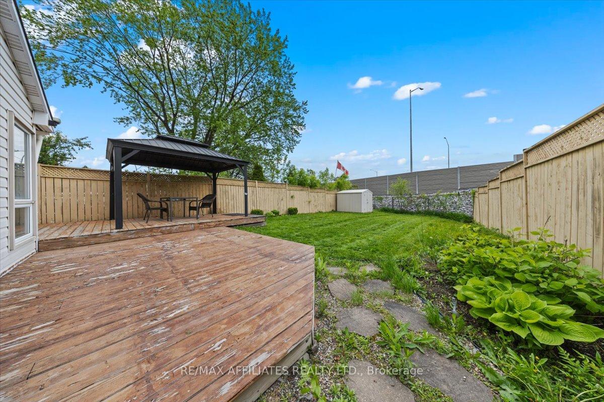 Photo 32 of 1150 Ste Agathe Park, Ottawa, Convent Glen North — HOMEH