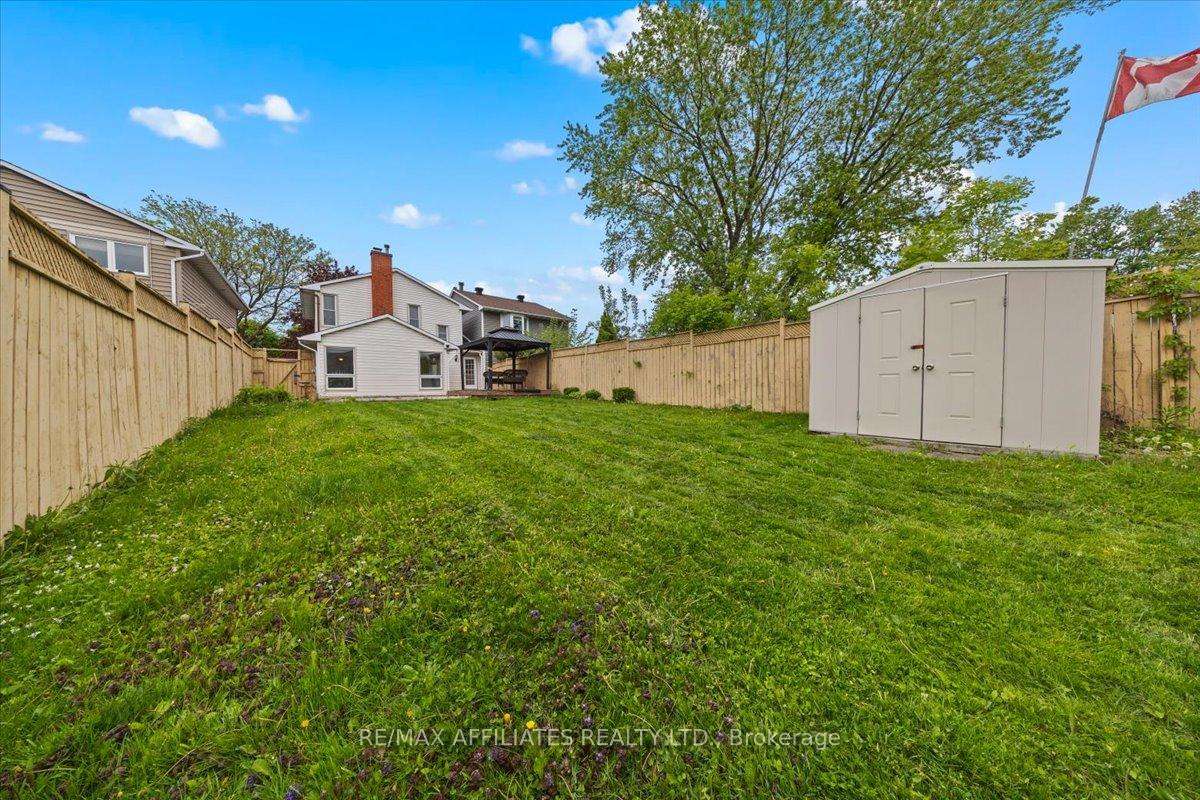 Photo 33 of 1150 Ste Agathe Park, Ottawa, Convent Glen North — HOMEH