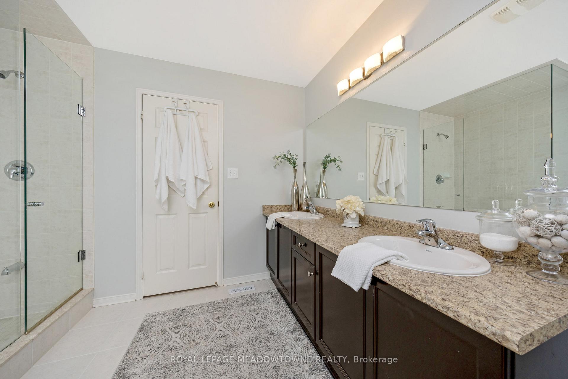 Photo 18 of 996 Vickerman Way, Milton, Coates — HOMEH