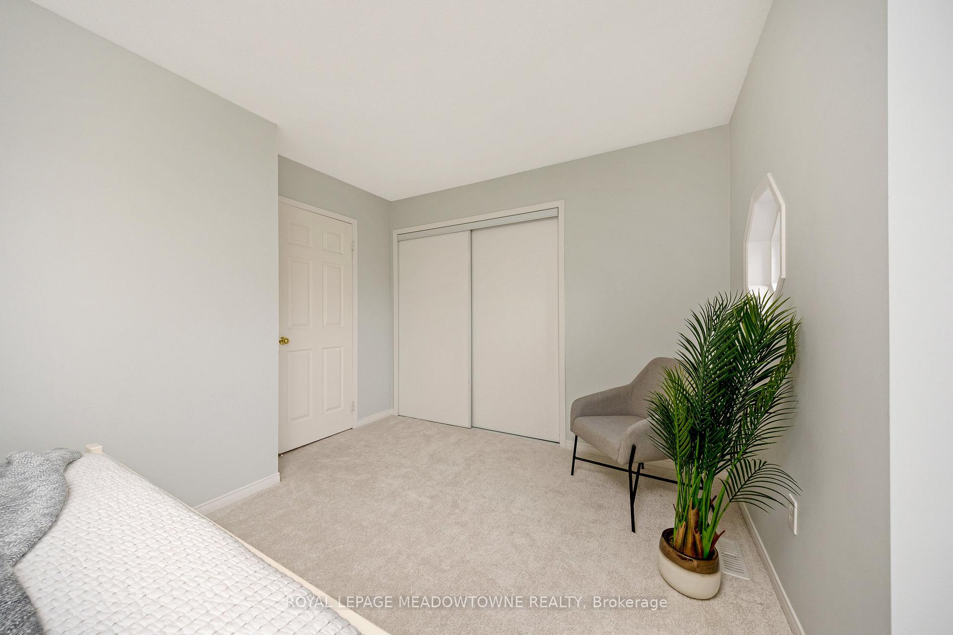 Photo 44 of 996 Vickerman Way, Milton, Coates — HOMEH