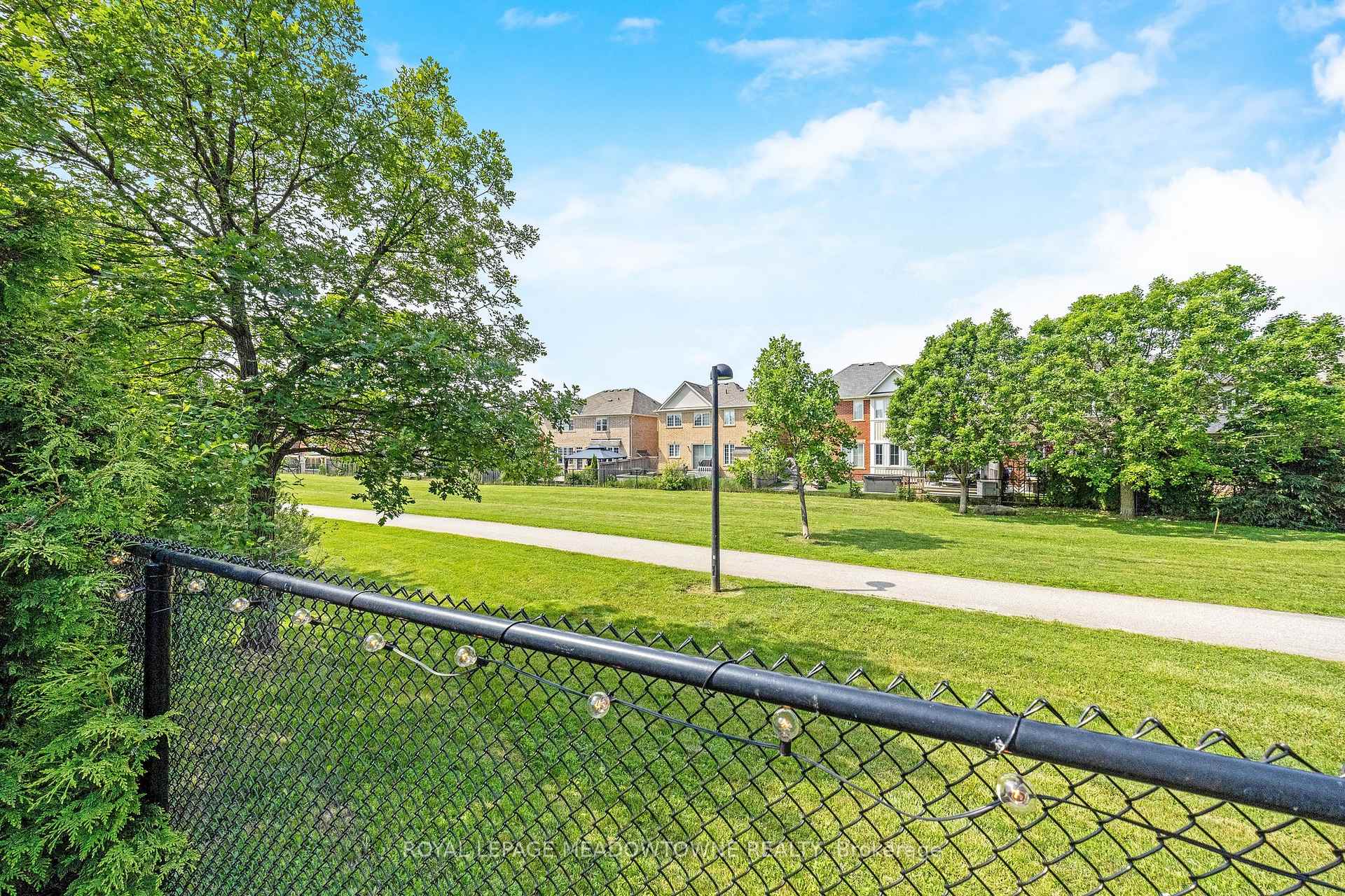Photo 34 of 996 Vickerman Way, Milton, Coates — HOMEH
